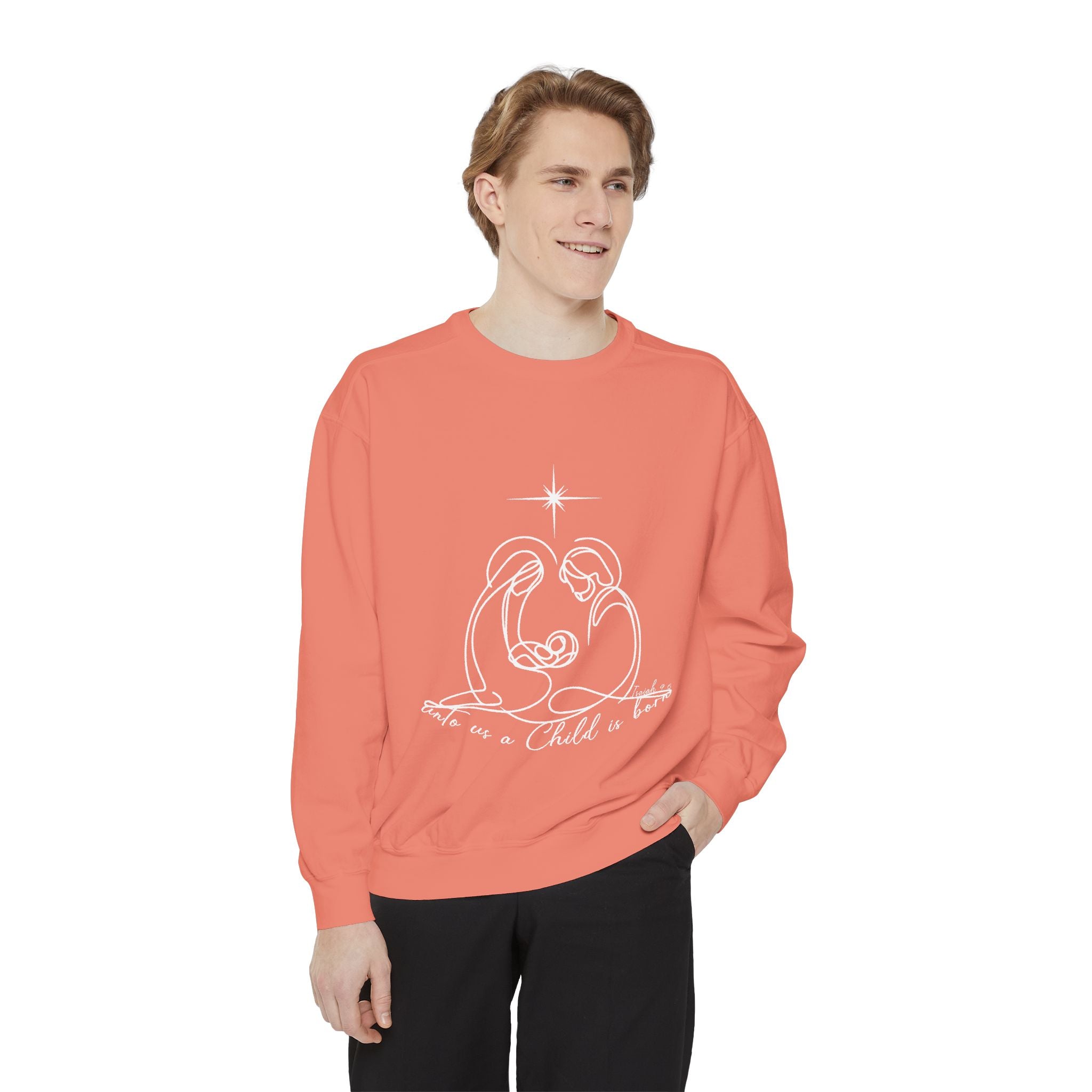 Cozy Unisex Garment-Dyed Sweatshirt for Casual Everyday Wear