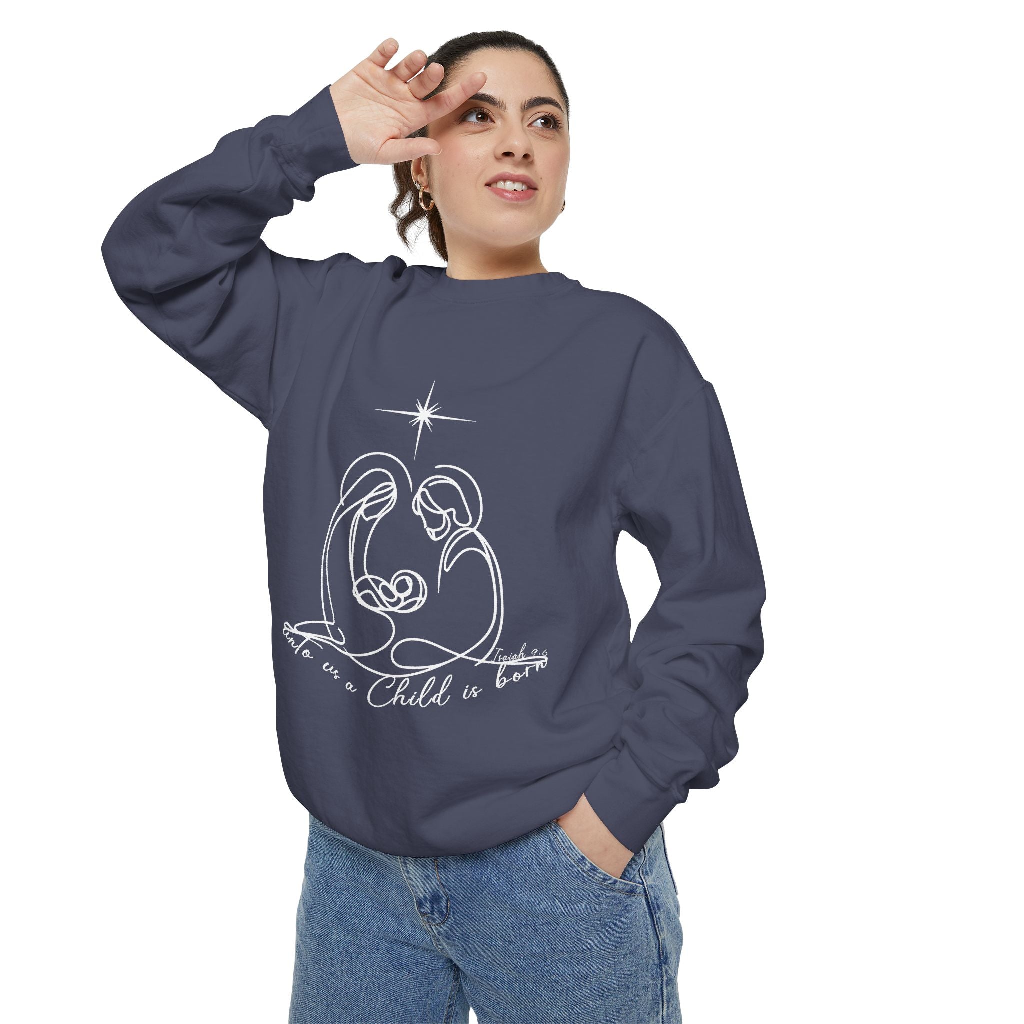 Cozy Unisex Garment-Dyed Sweatshirt for Casual Everyday Wear