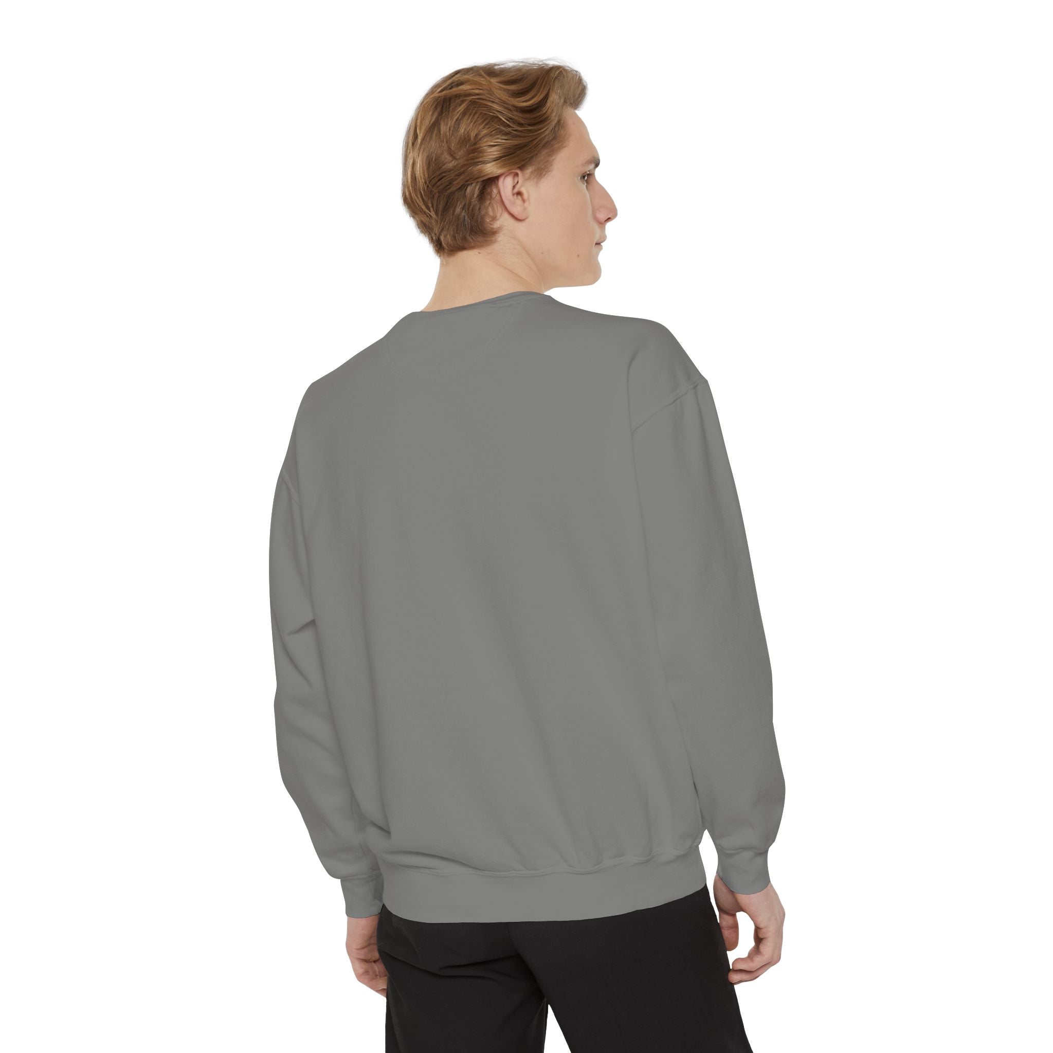 Cozy Unisex Garment-Dyed Sweatshirt for Casual Everyday Wear