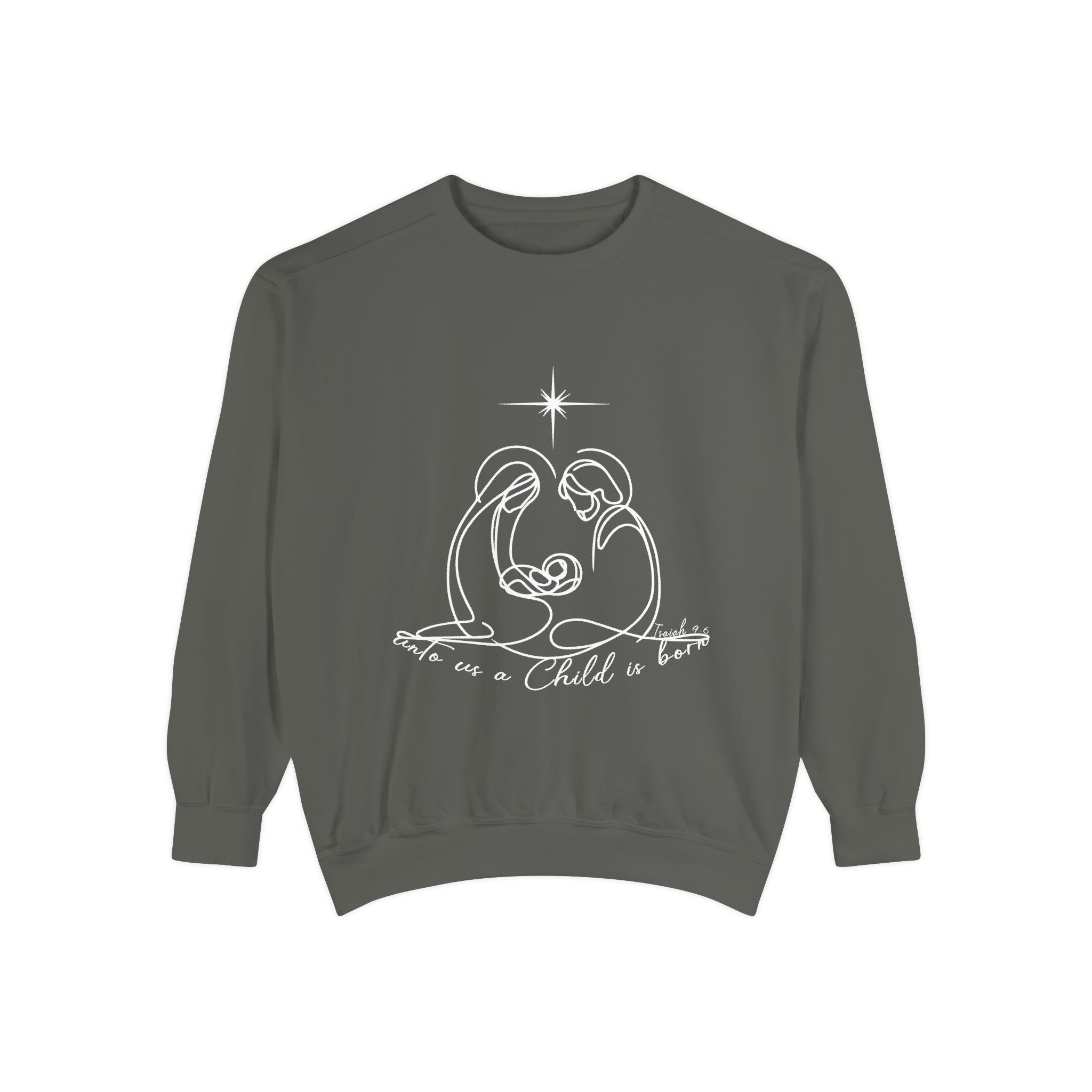 Cozy Unisex Garment-Dyed Sweatshirt for Casual Everyday Wear