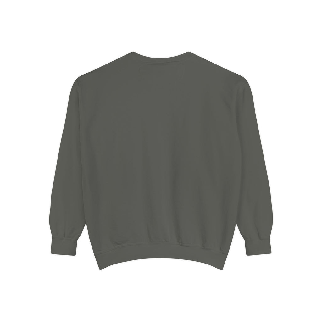 Cozy Unisex Garment-Dyed Sweatshirt for Casual Everyday Wear